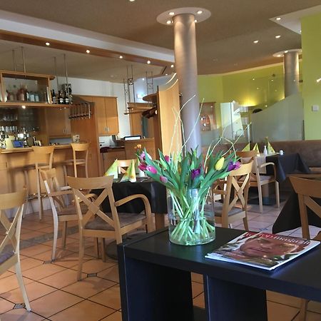 Warias Hotel & Restaurant Braunsbedra Luaran gambar