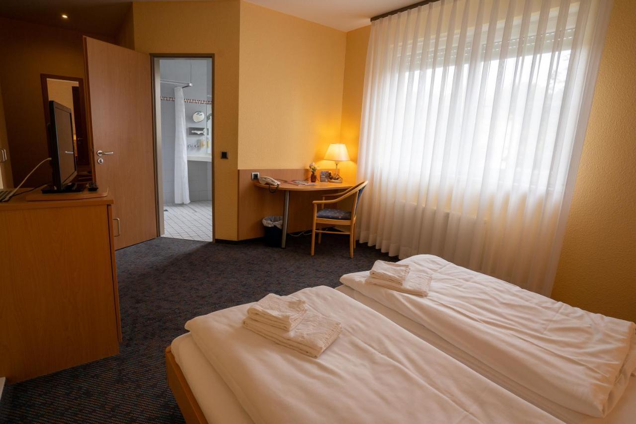 Warias Hotel & Restaurant Braunsbedra Luaran gambar