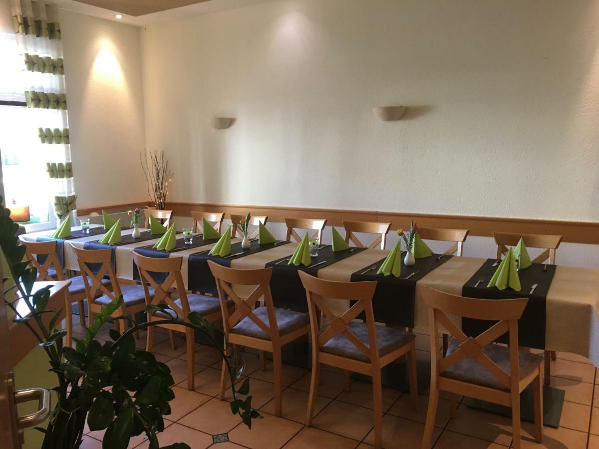 Warias Hotel & Restaurant Braunsbedra Luaran gambar
