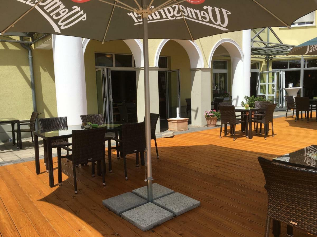 Warias Hotel & Restaurant Braunsbedra Luaran gambar