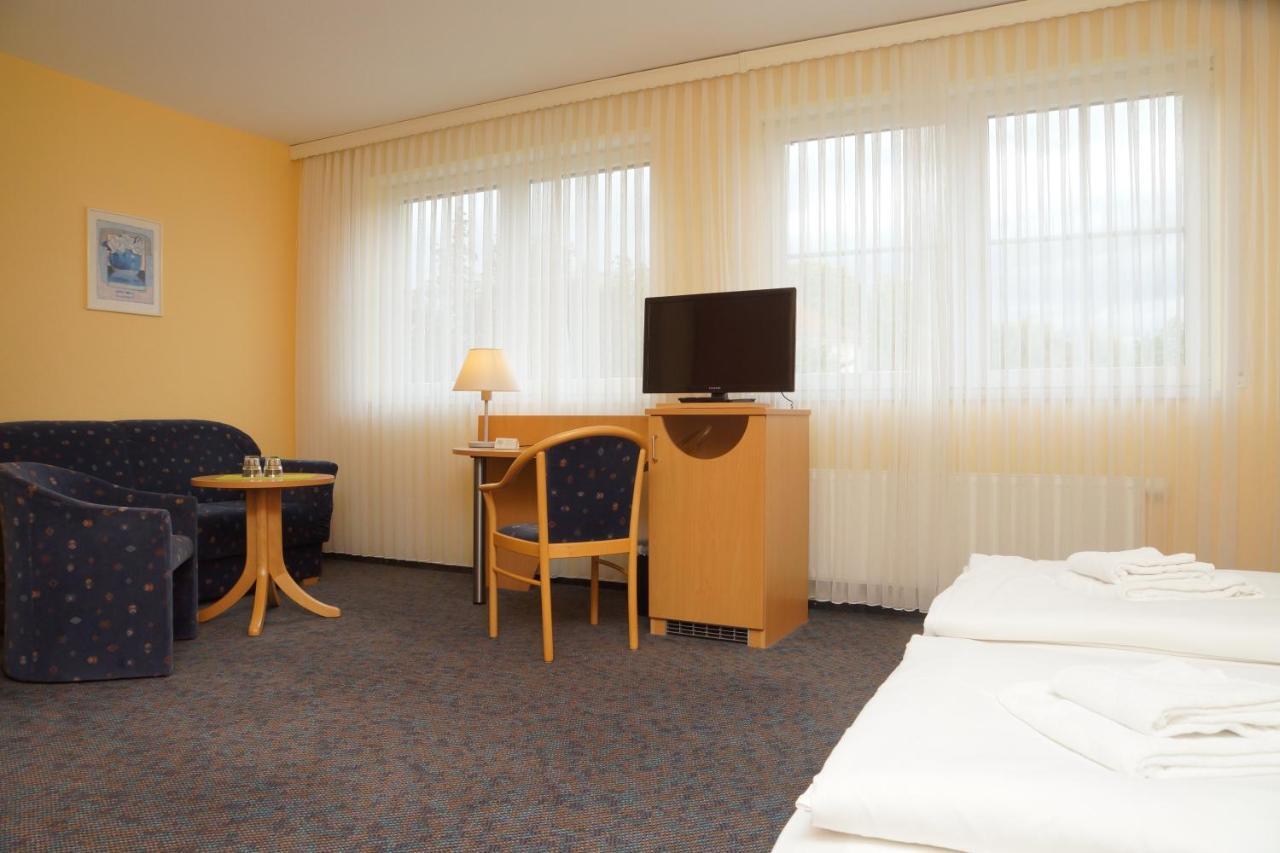 Warias Hotel & Restaurant Braunsbedra Luaran gambar